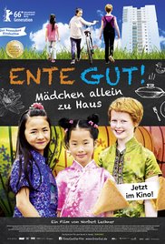 Ente gut! Mädchen allein zu Haus