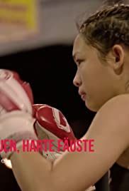 Starke Frauen harte Faeuste Thai Boxen fuer alle